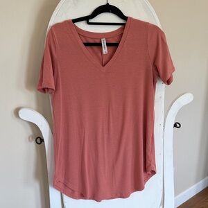 Zenana Outfitters V-Neck Short Sleeve Tee - Dusty Rose